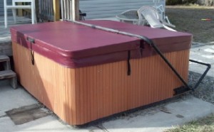 Hot tub cover with cover lifter - closed